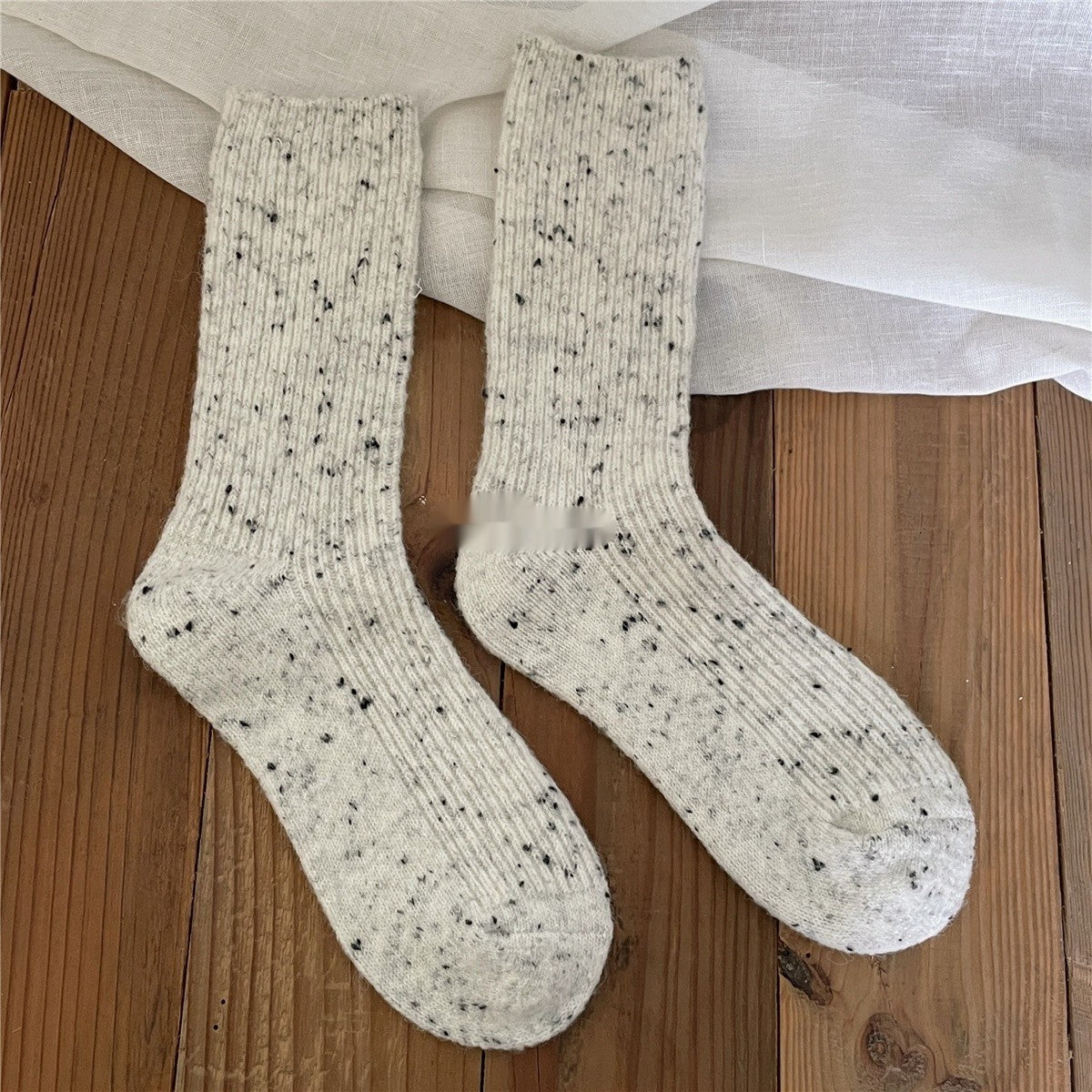 marlowe-wool-mid-calf-socks-7_b8f5f03c-ecf3-480a-b79b-478a8f22a769.jpg